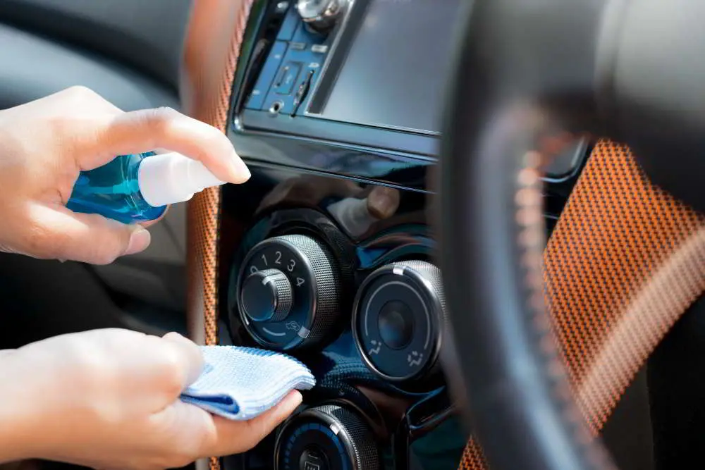Recenzie autochémie – efektívna Údržba vášho vozidla